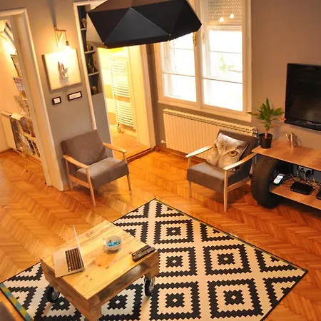 White Owl Hostel-3